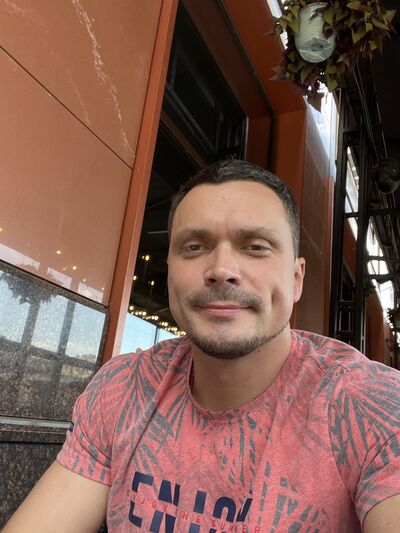  -,   Maxim, 39 ,   ,   