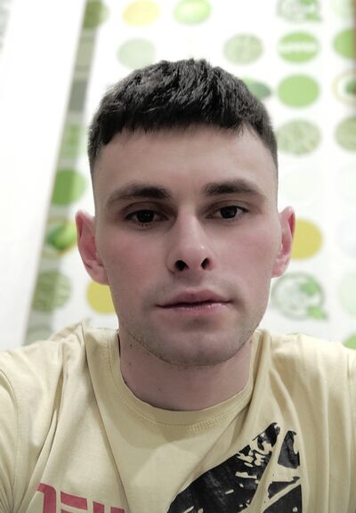  ,   Aleksandar, 26 ,  