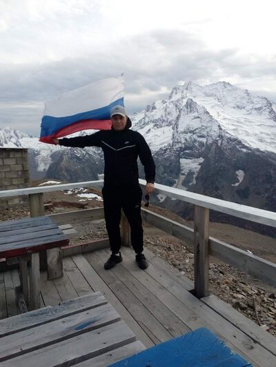  ,   Denis, 46 ,   ,   , c , 