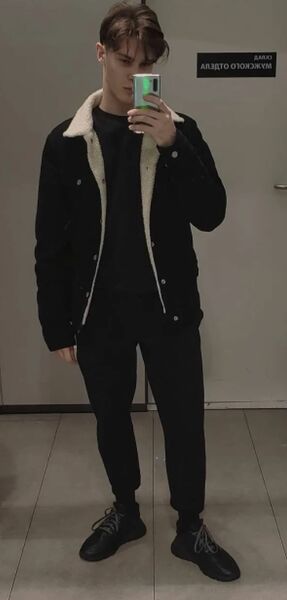  ,   Alex, 25 ,   ,   , c 