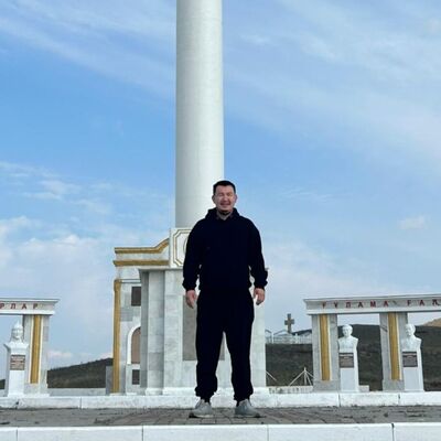  ,   Ulan, 33 ,   c 