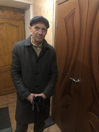  ,   Oleg, 52 ,   ,   