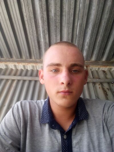  ,   Nikita, 21 ,   ,   