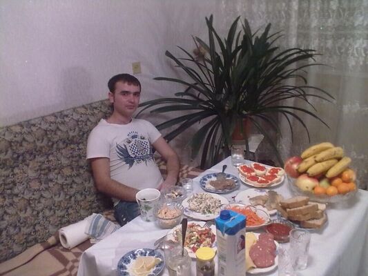  ,   Feruz, 36 ,   ,   , c , 