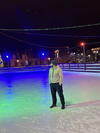  ,   Robert, 24 ,   ,   