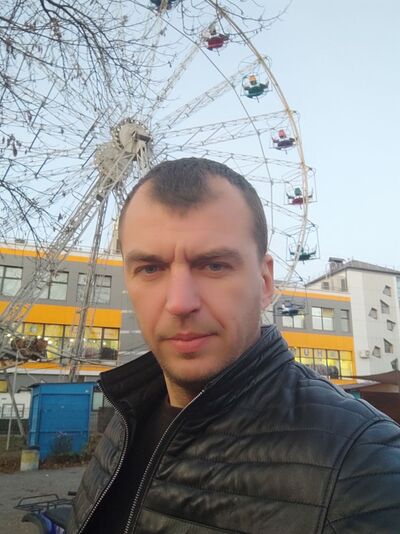   ,   Pavel, 37 ,   ,   