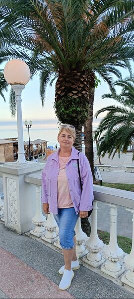  ,   Elena, 57 ,   c 