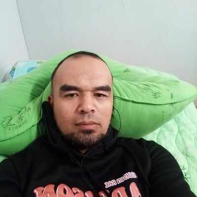   ,   Uktam, 42 ,   ,   