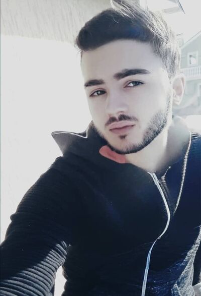  ,   Daniel, 25 ,   ,   , c 