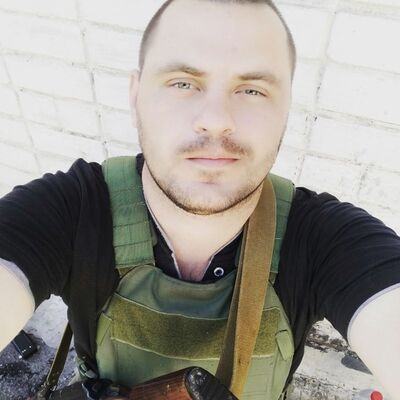  ,   Nik, 29 ,   ,   