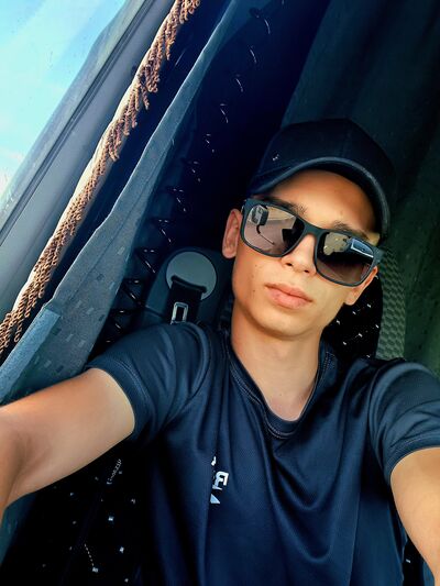  --,   , 22 ,   ,   
