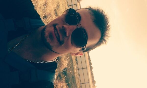  ,   Alex, 31 ,   