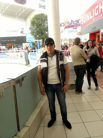  4849825  Saloh, 36 ,    