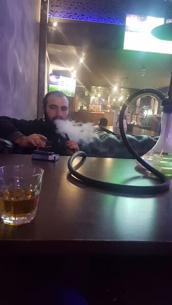  ,   Artur, 32 ,   ,   , c , 