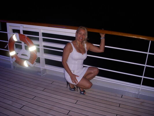  ,   Nina, 59 ,   ,   , c 