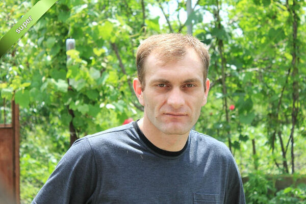  ,   Vladimir, 39 ,   ,   