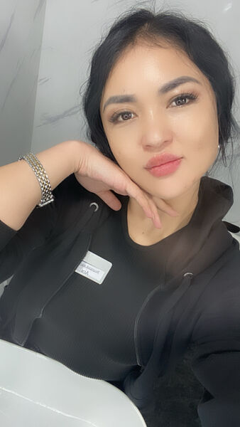  ,   Ayka, 26 ,   ,   