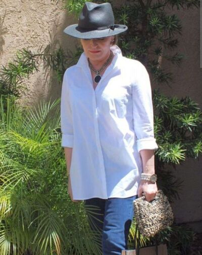  ,   Marfa, 61 ,   c , 