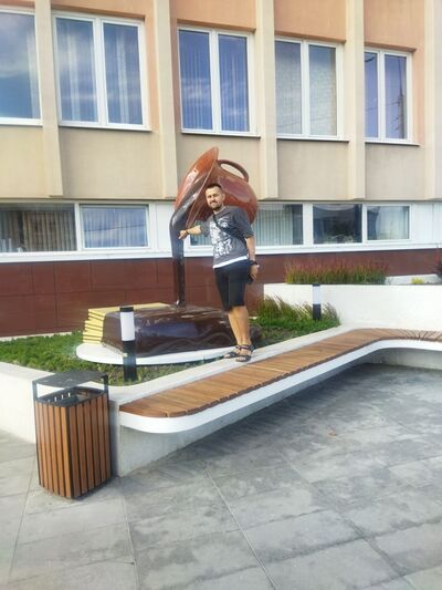  ,   Pavel, 37 ,   ,   