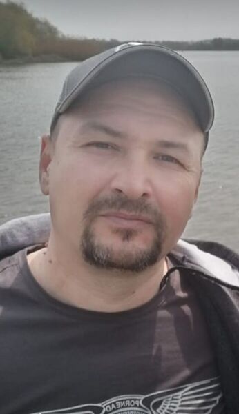 --,   , 47 ,  