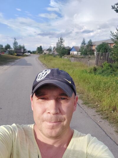  ,   Sergey, 44 ,   ,   
