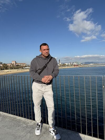  Barcelona,   Alex, 40 ,   ,   