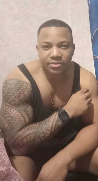  ,   Maikel, 32 ,   ,   
