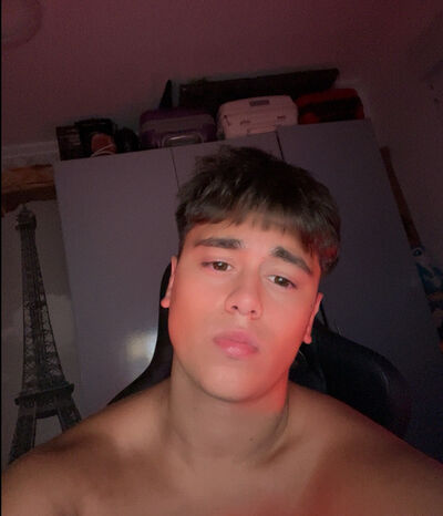  ,   Chiril, 21 ,   ,   