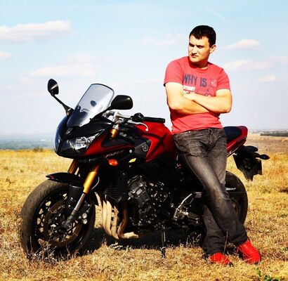  ,   Kiril, 32 ,   ,   , c 