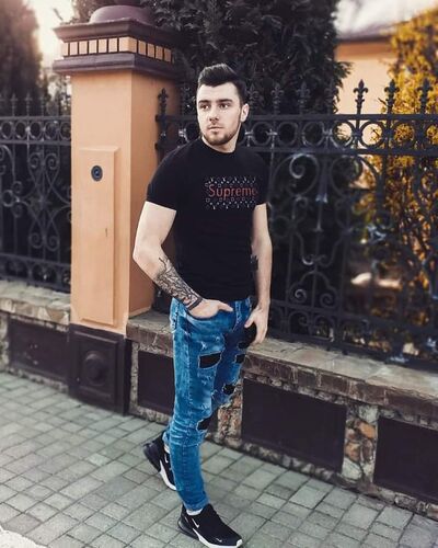  ,   Ruslan, 26 ,   ,   