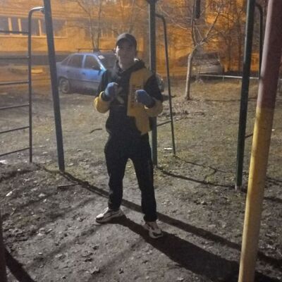  ,   Kamron, 27 ,   ,   , c 