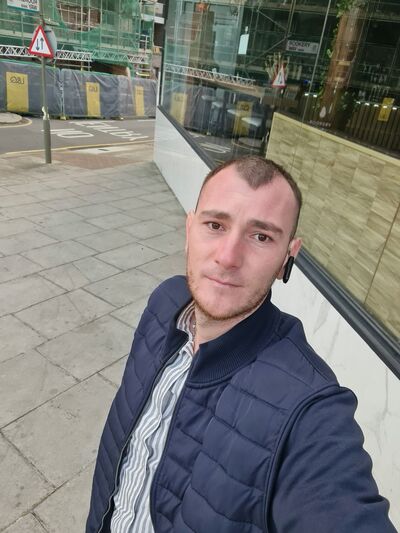  Hillingdon,   Ion, 31 ,   ,   , c , 