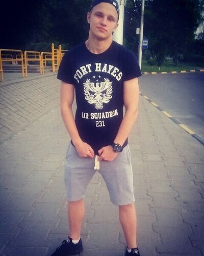  ,   Sasha199810, 27 ,   