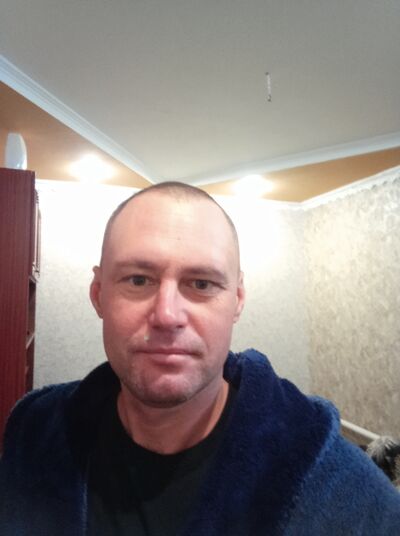  ,   Taras, 41 ,   ,   