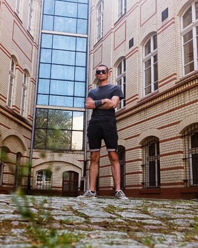  ,   Nikita, 26 ,   ,   