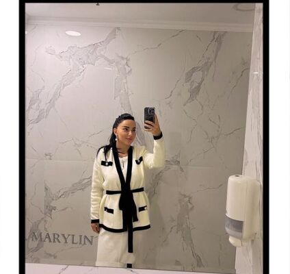  ,   Anna, 35 ,   ,   