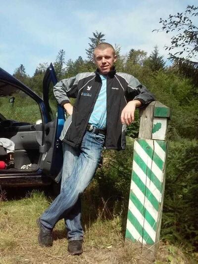  ,   Andrij, 42 ,   