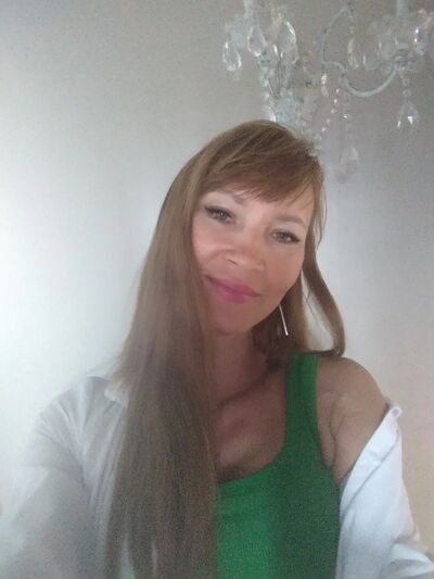  ,   Elena, 45 ,   ,   