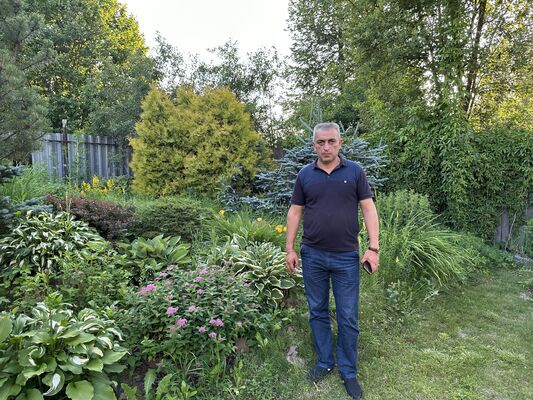  ,   Anar, 47 ,   ,   