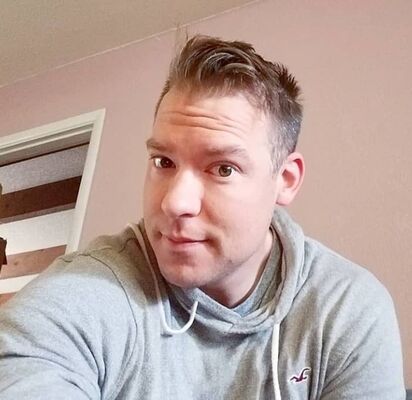  ,   Miguel, 42 ,   ,   
