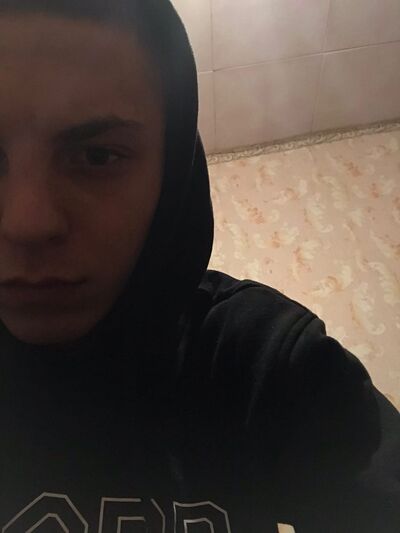  --,   Maxim, 21 ,   ,   , 