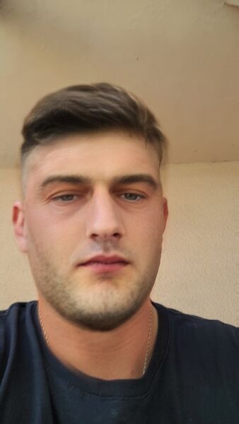  ,   Andrii, 32 ,   ,   