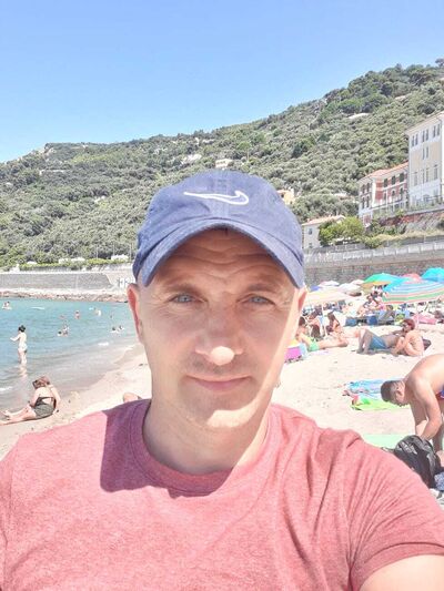  ,   Alex, 36 ,   c 