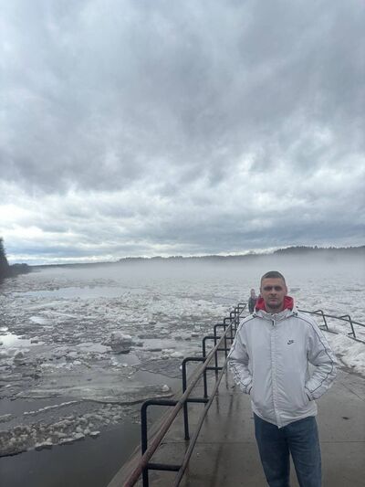  ,   Vladislav, 23 ,   ,   