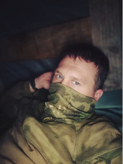  ,   Denis, 32 ,   ,   , c , 
