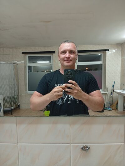  ,   Sergey, 39 ,   ,   
