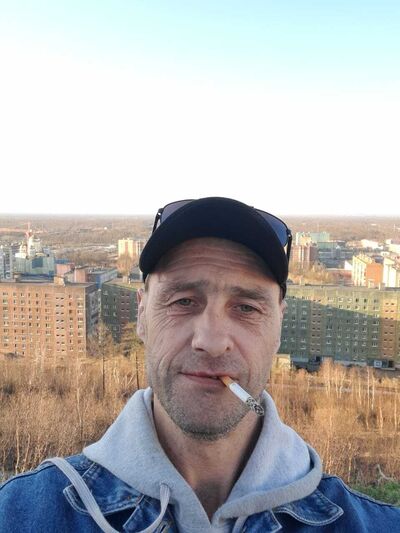  ,   Mihail, 46 ,   ,   