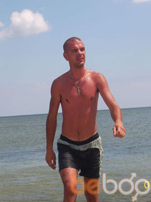  ,   Den Chik, 42 ,   ,   , c , 