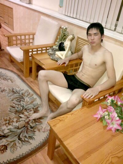  ,   Gabit, 35 ,   