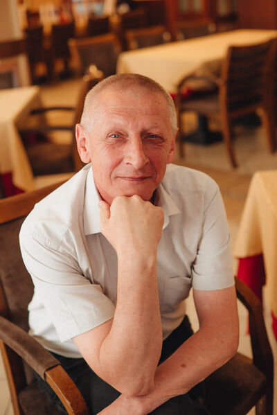  ,   Aleksandr, 59 ,   c 